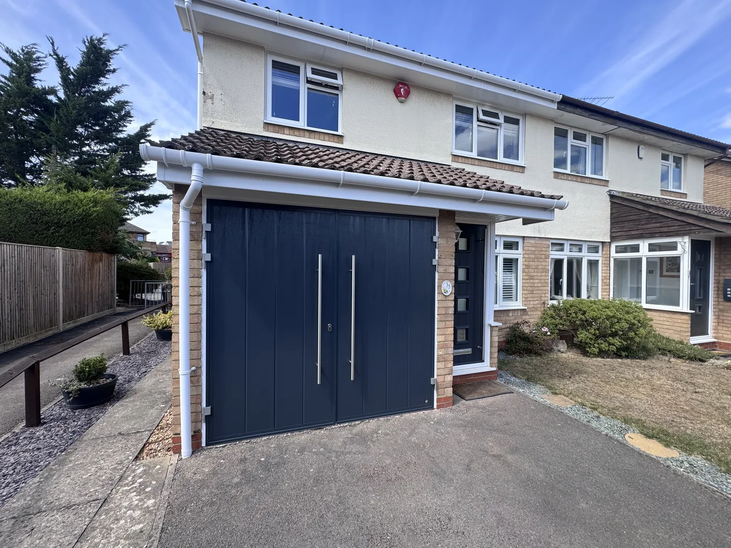 Side hinged door installers Side hinged door installers Berkshire